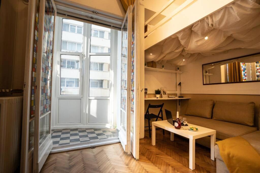 شقة بوخارست  في Cozy Studio Near Cismigiu Park المظهر الخارجي الصورة